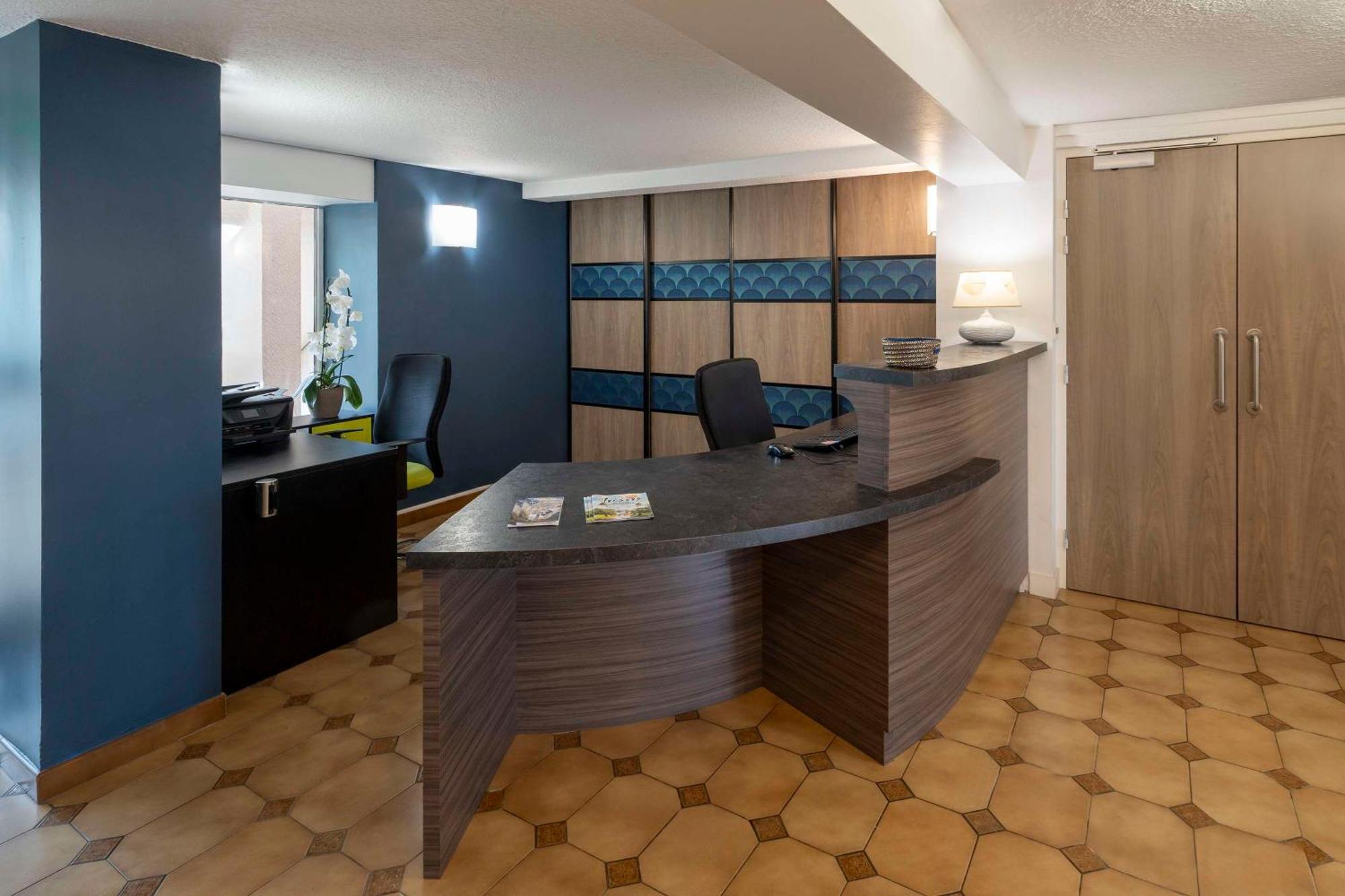 Sure Hotel By Best Western ساتْ المظهر الخارجي الصورة