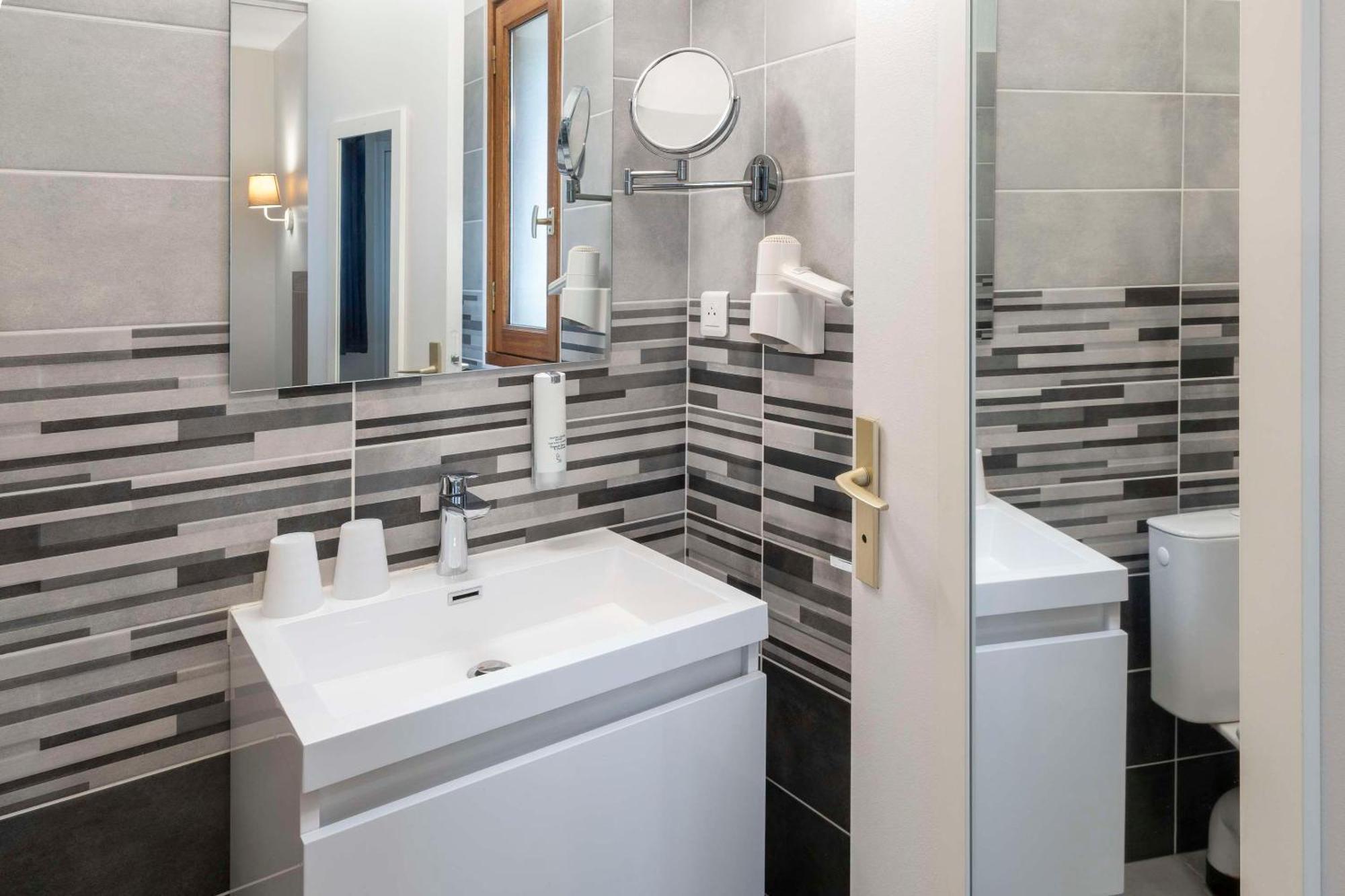Sure Hotel By Best Western ساتْ المظهر الخارجي الصورة